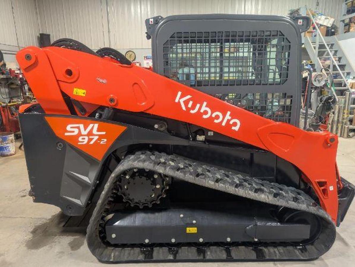 Used 2022 Kubota SLV92-2