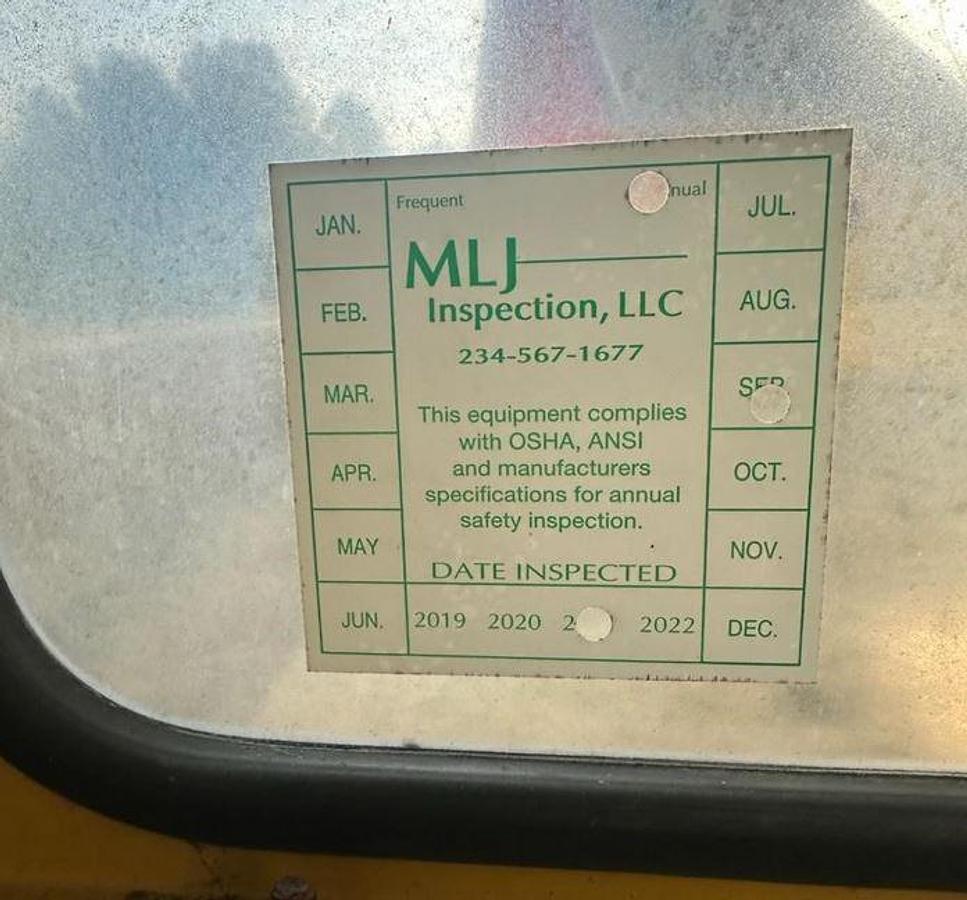 Used 1989 LORAIN LCD150 Rough Terrain Crane