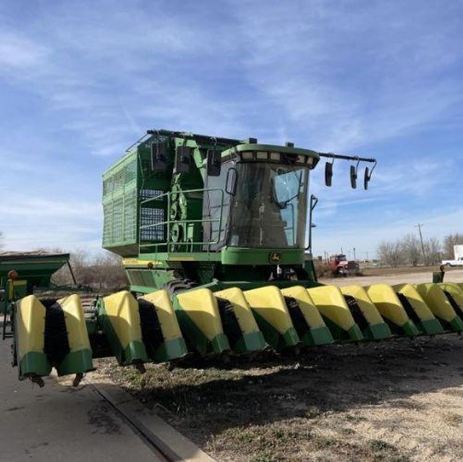 Used 2004 John Deere 7460