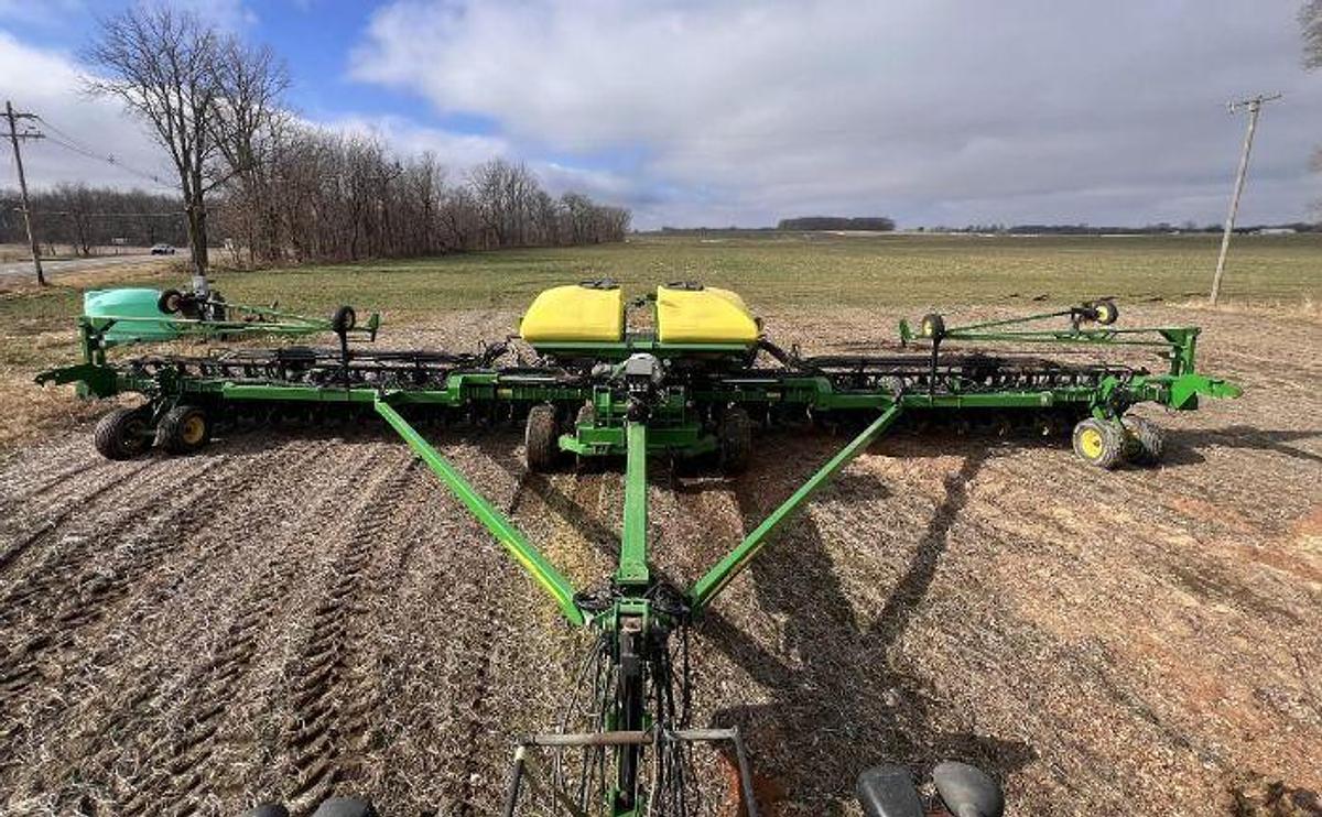 Used 2010 John Deere DB60