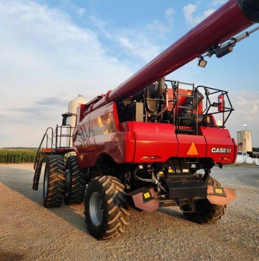 Used 2014 Case IH 8230