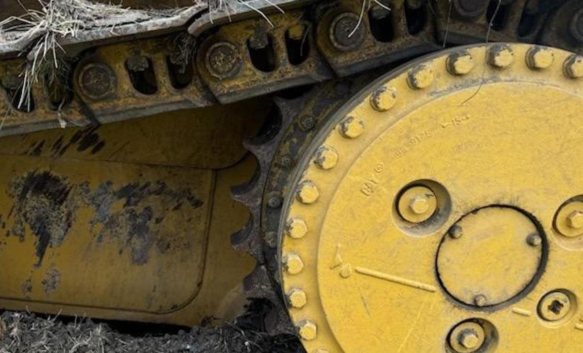 Used 2005 Caterpillar D6R XL LI