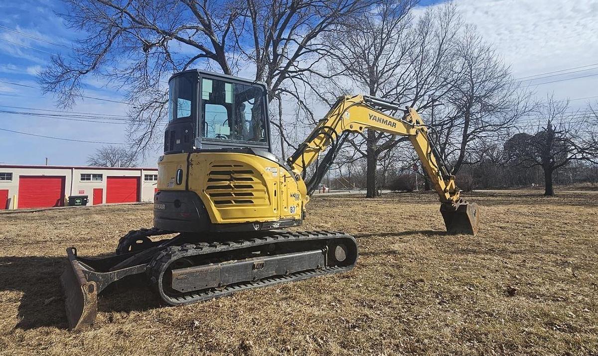 Used 2016 Yanmar V1055 6A Excavator