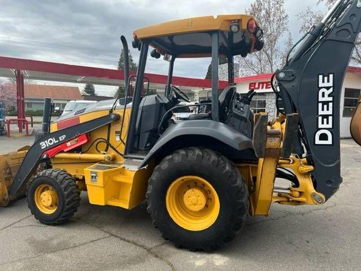 Used 2017 Deere 310L Turbo