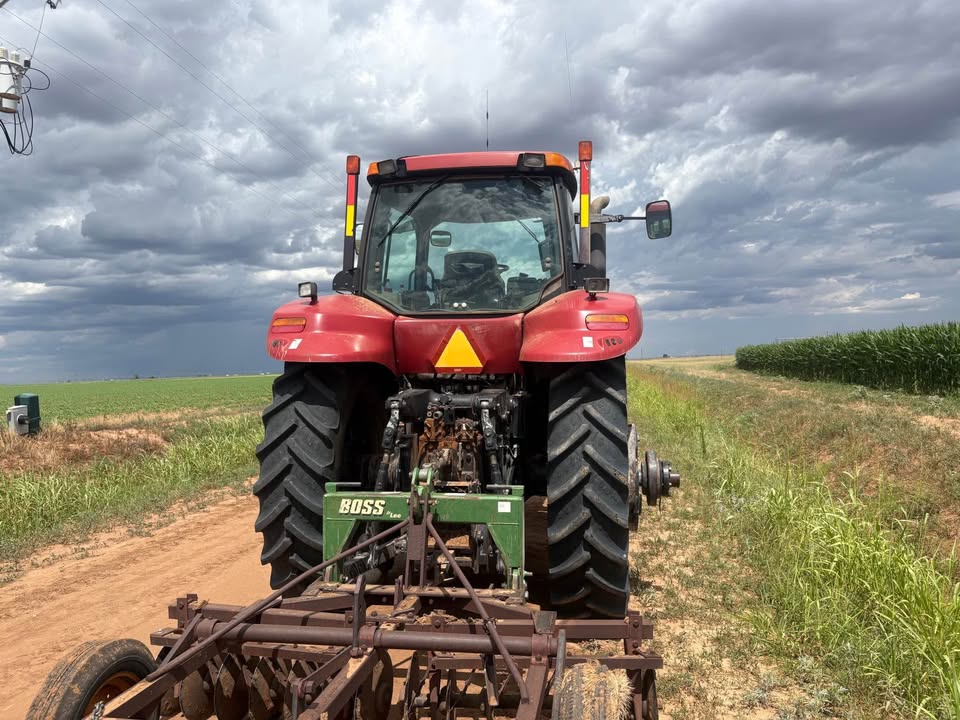 Used 2007 CASE MAGNUM 305