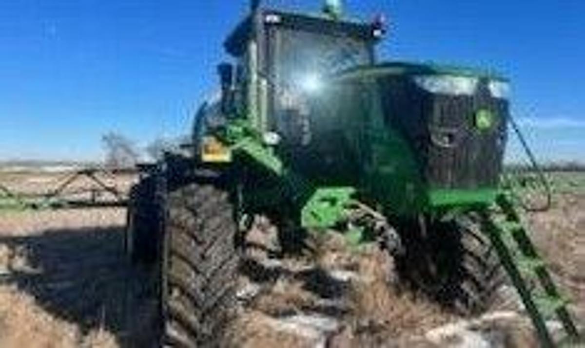 Used 2015 John Deere R4038