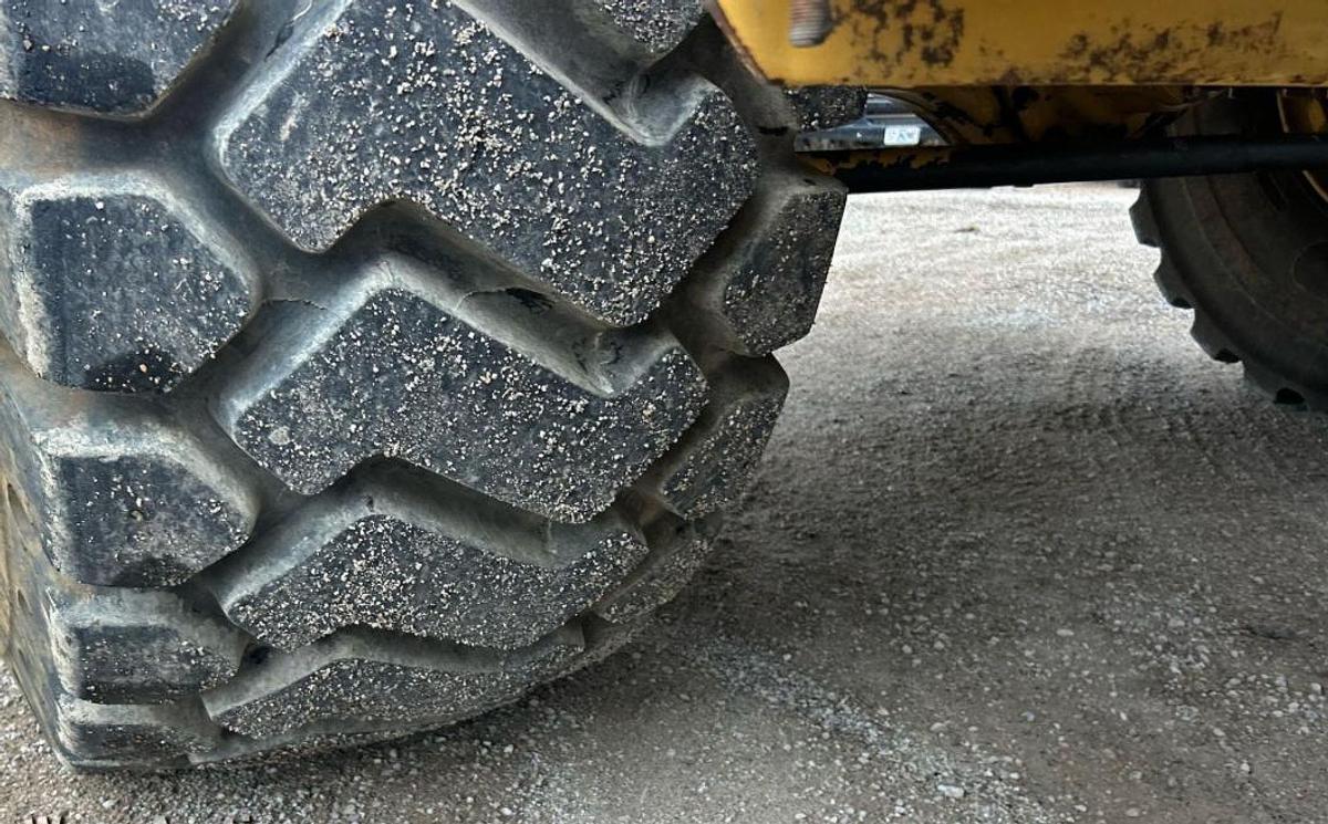 Used 1998 Grove RT635C Terrain Crane