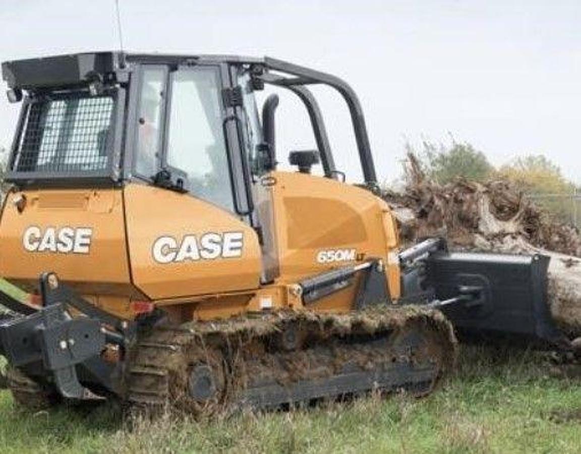 Used 2023 CASE 650M WT