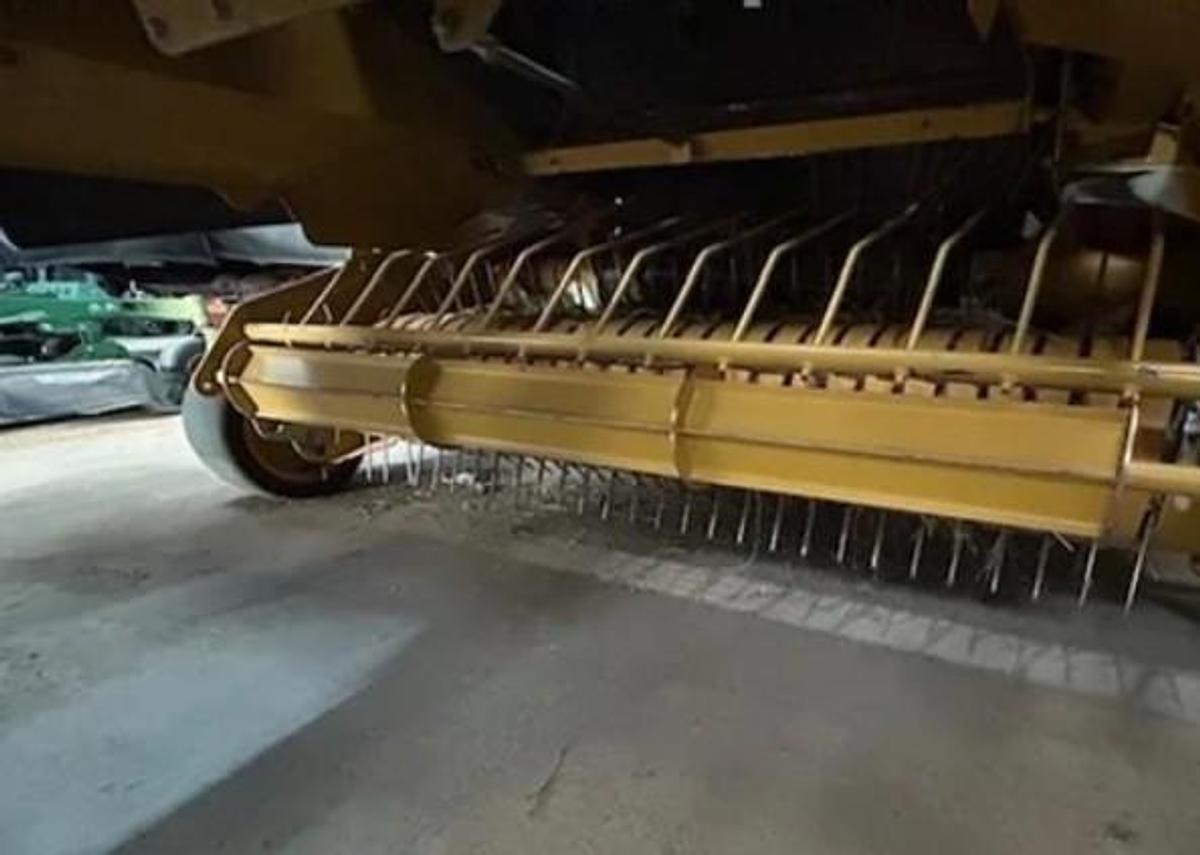 Used 2020 Vemeer 604R Premium Bailer
