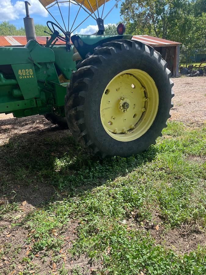 Used 1965 John Deere 4020 Diesel Powershift