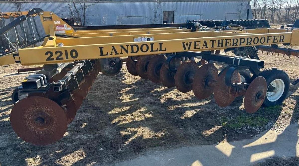 Used 2013 Landoll 2210