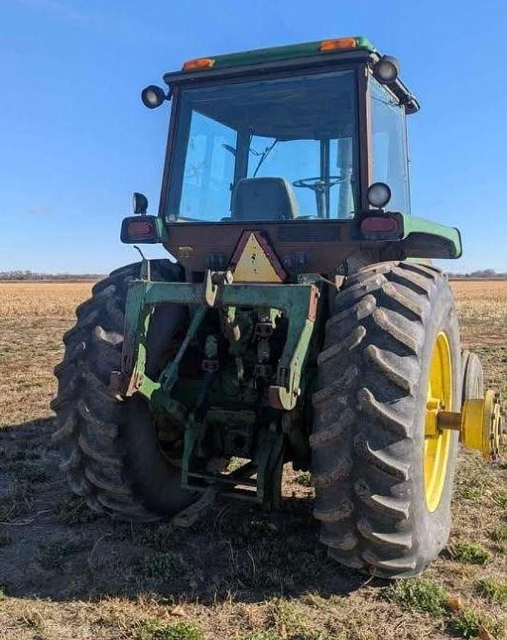 Used 1979 JOHN DEERE 4640