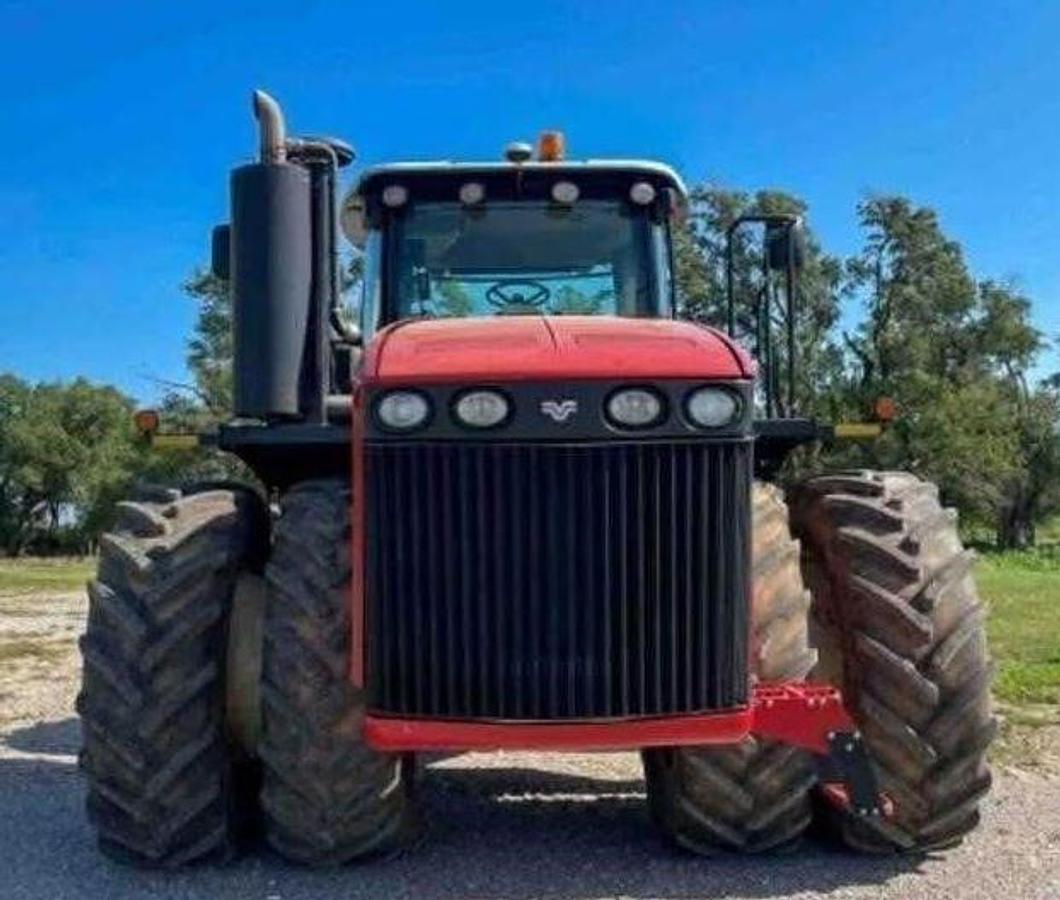 Used 2014 Versatile 375 tractor