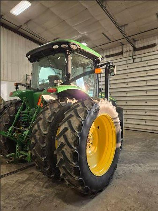Used 2013 JOHN DEERE 7230R