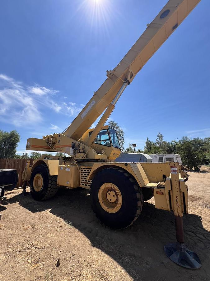 Used 1998 Grove RT635C Terrain Crane