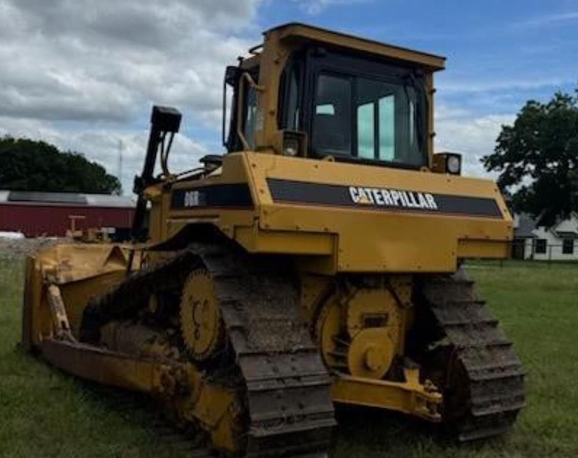 Used 2005 Caterpillar D6R XL LI
