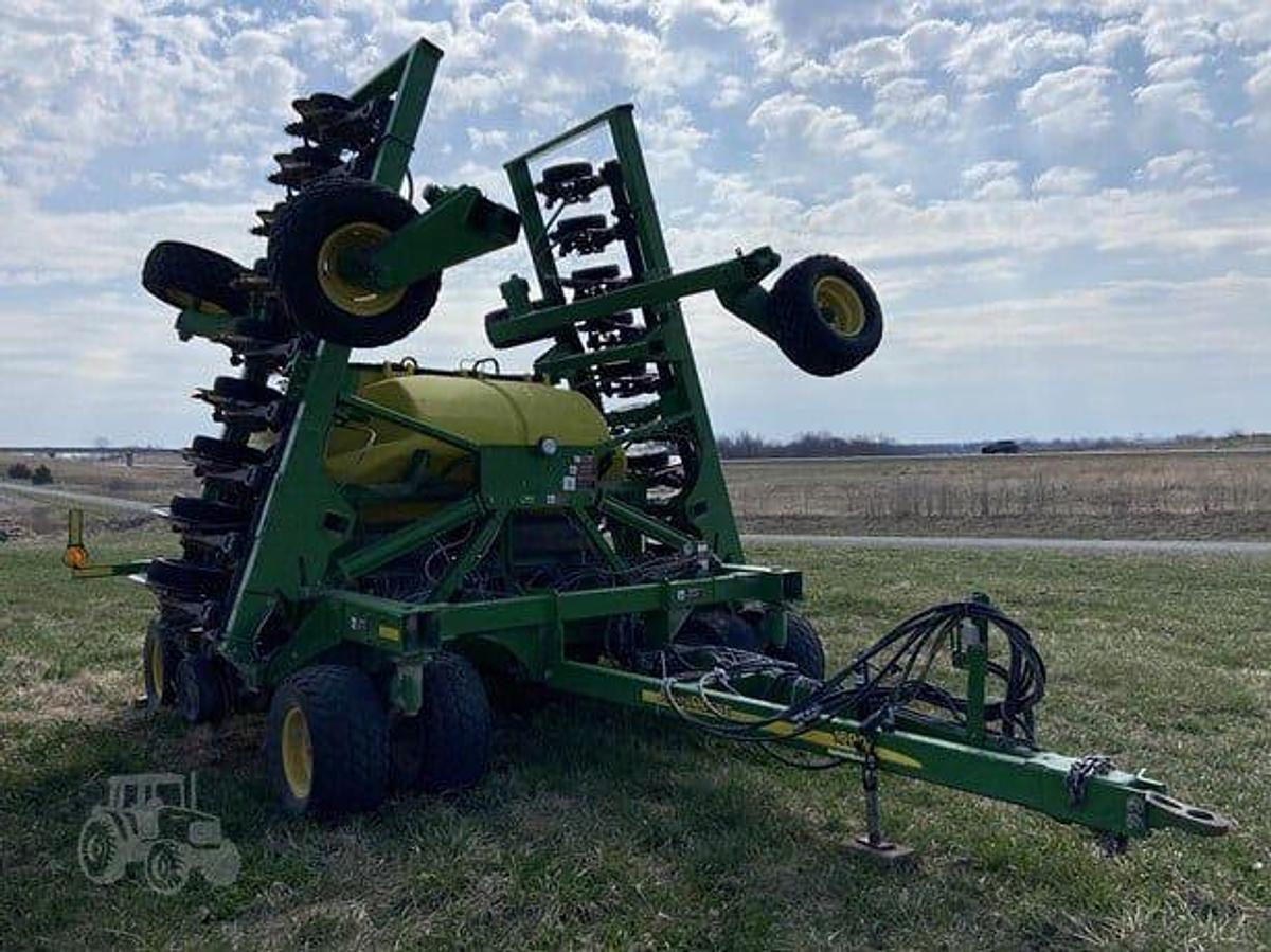 Used 2007 JOHN DEERE 1690