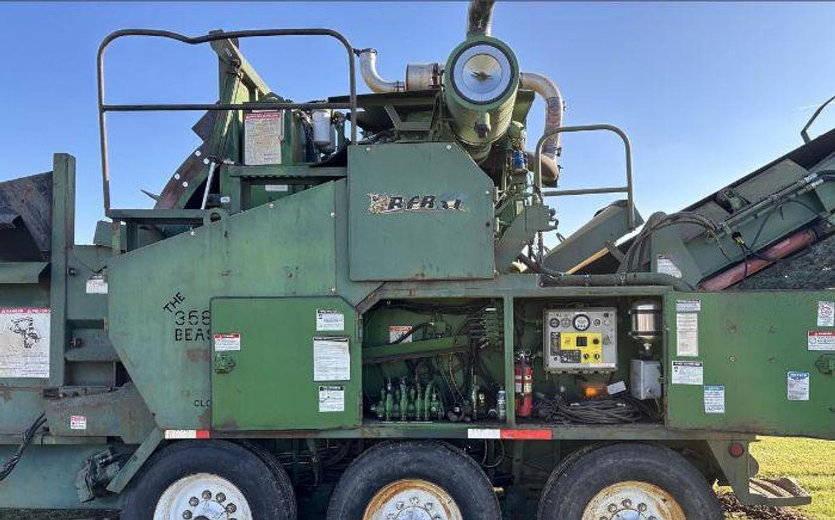 Used 2003 Bandit 3680 Beast Recycler