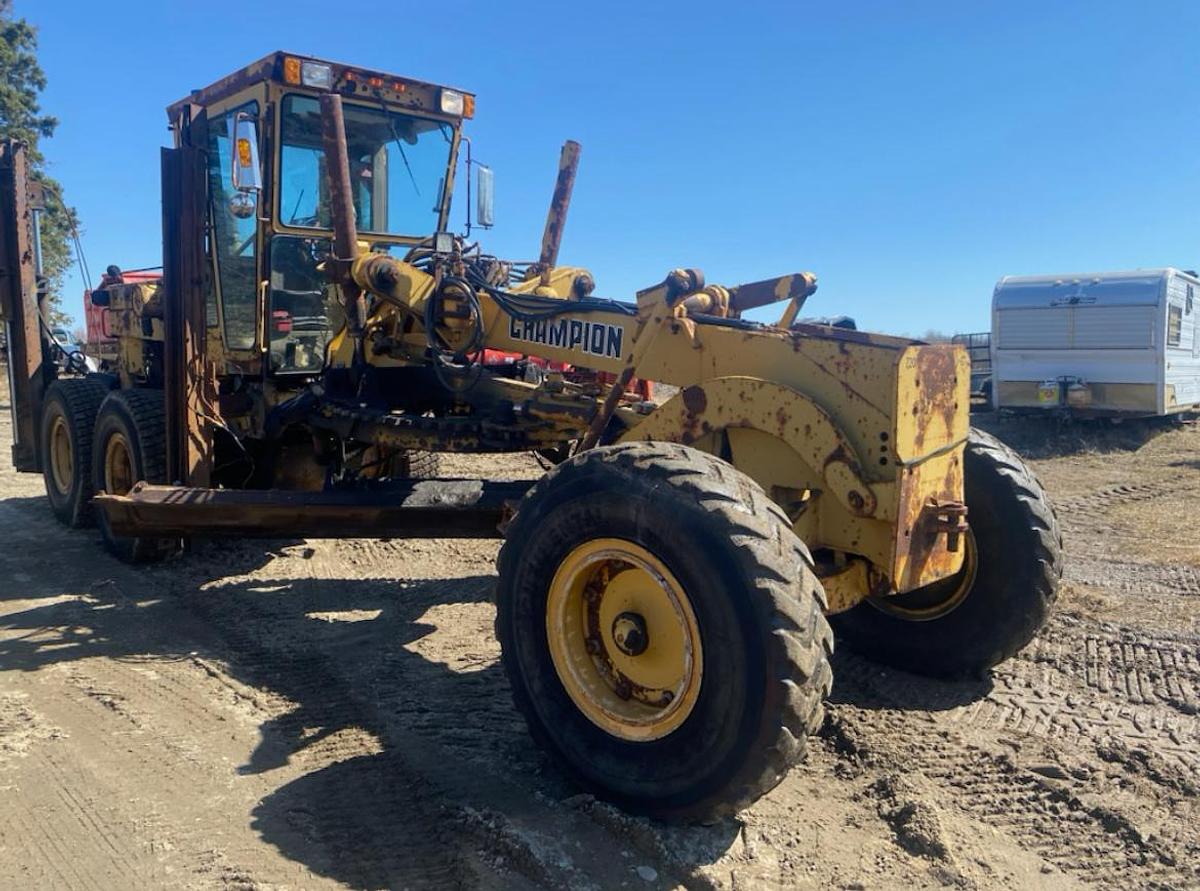 Used 1987 Champion 720A