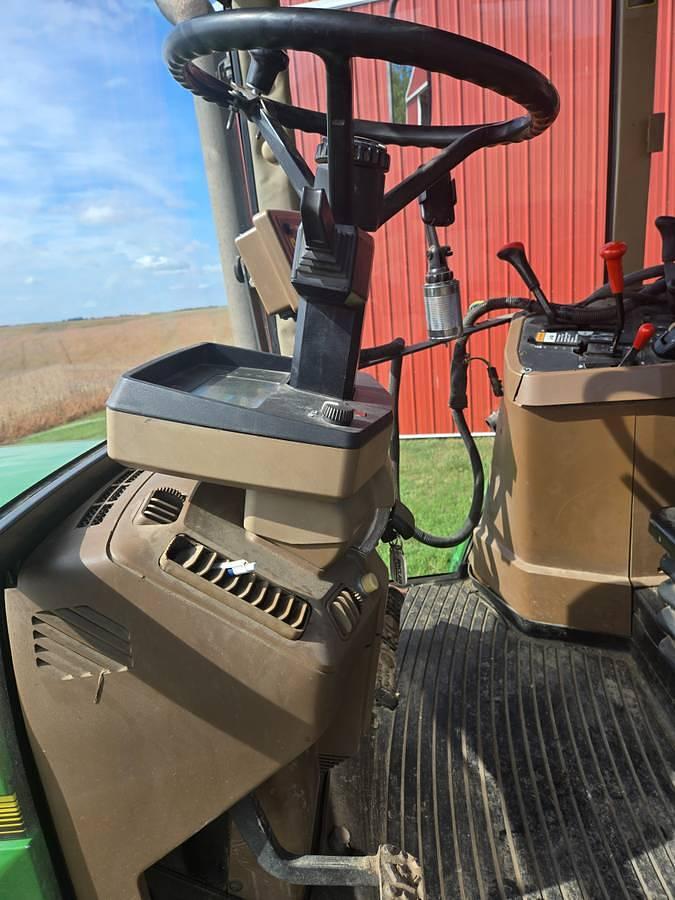 Used 1991 John Deere 7700 Tractor