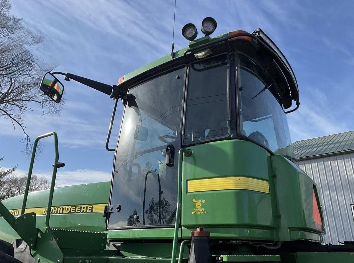 Used 1999 JOHN DEERE 9400 Tractor