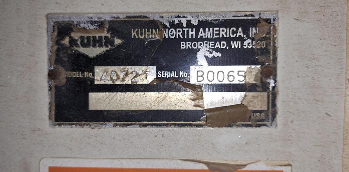 Used 2014 Kuhn Knight 4072 Mounted on 2000 Mack MR600