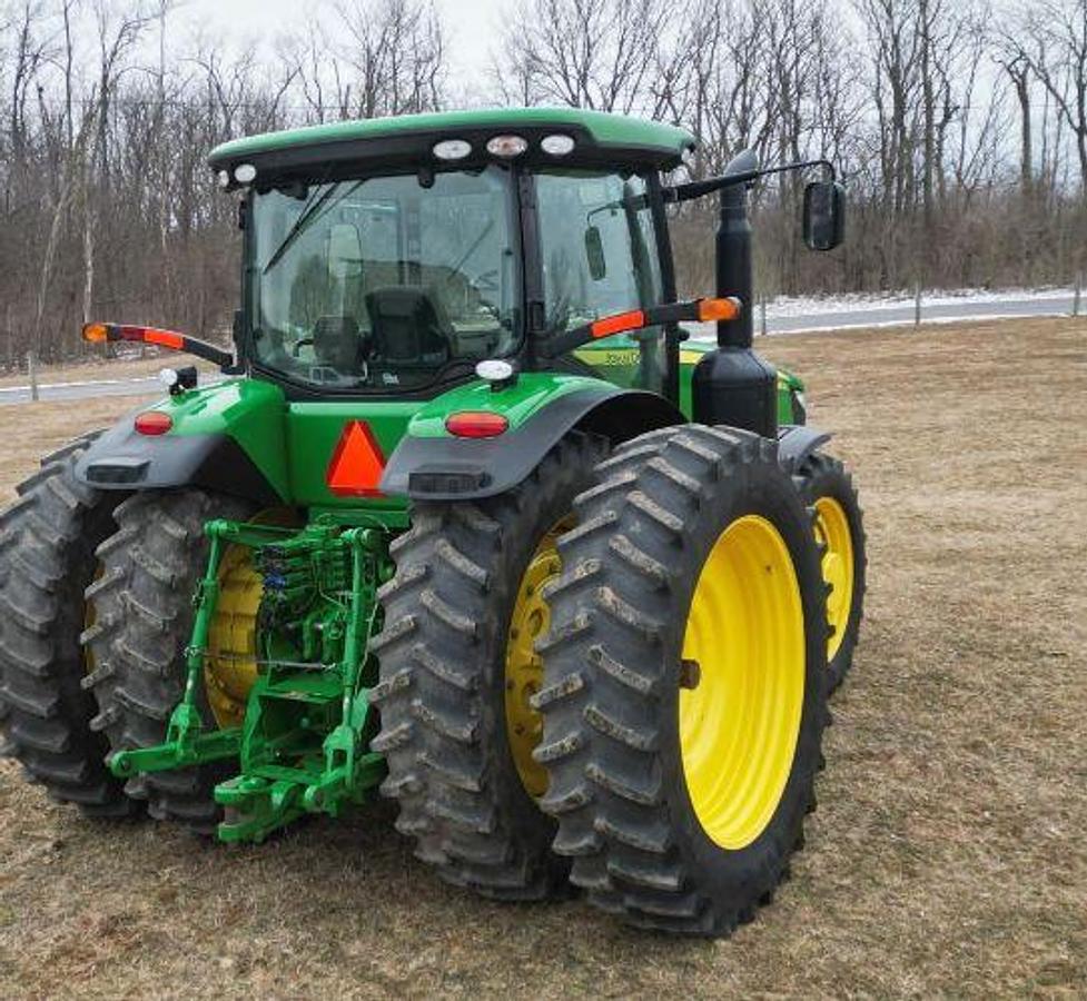 Used 2012 JOHN DEERE 8285R