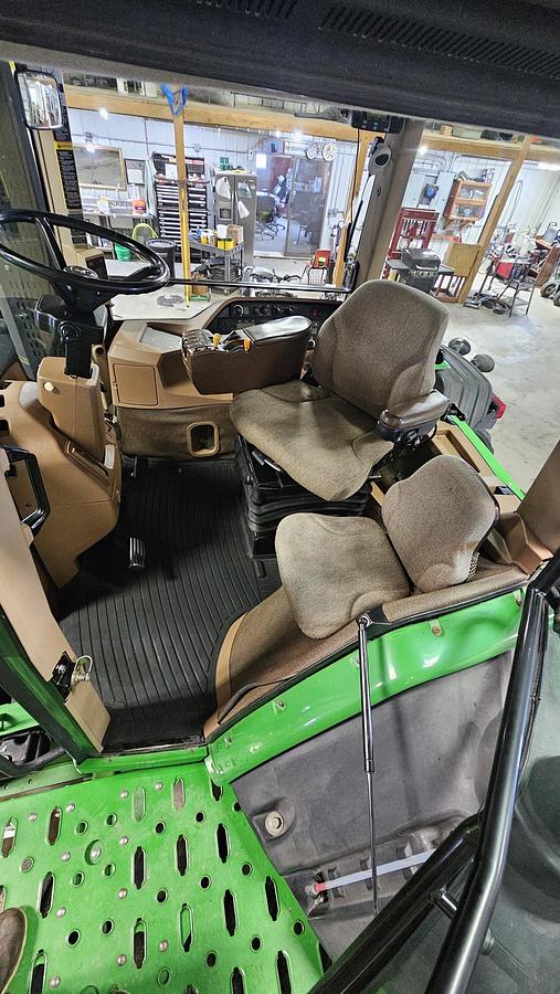 Used 2004 John Deere 9620T