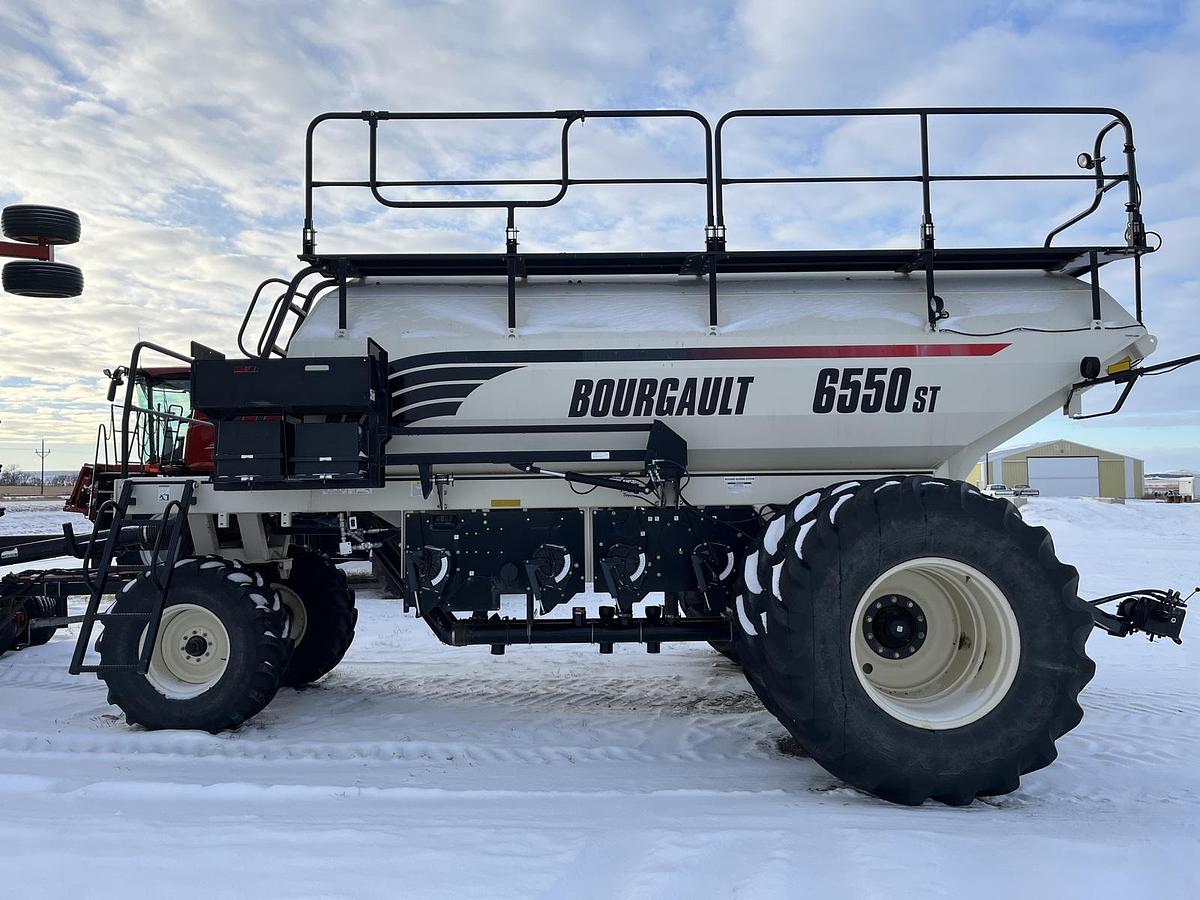 Used 2013 Bourgault 3710-60'