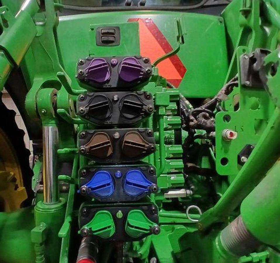 Used 2016 JOHN DEERE 8245R