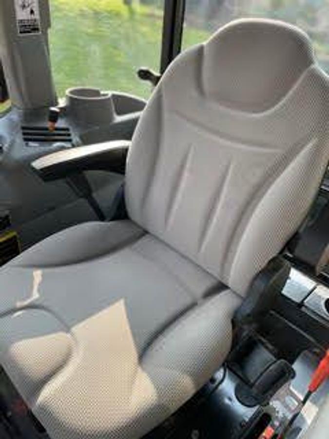 Used 2010 Kubota L4740 HSTC-3 Tractor