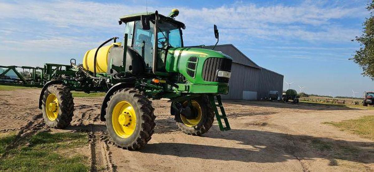 Used 2014 JOHN DEERE 4630
