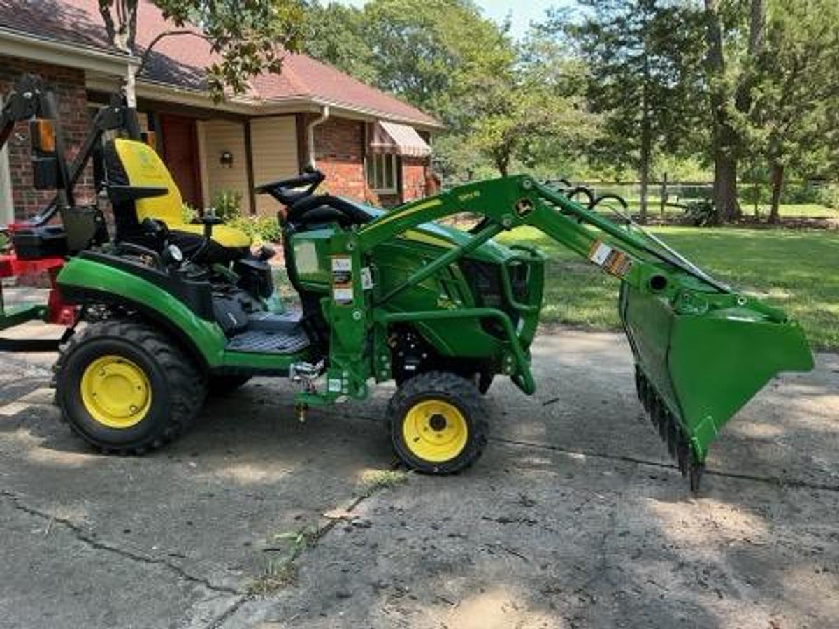 Used 2023 JOHN DEERE 1025R Tractor