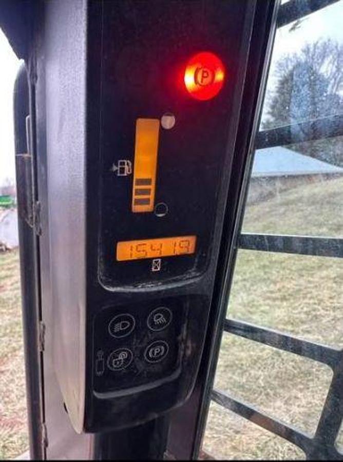 Used CASE 435 Skid Steer