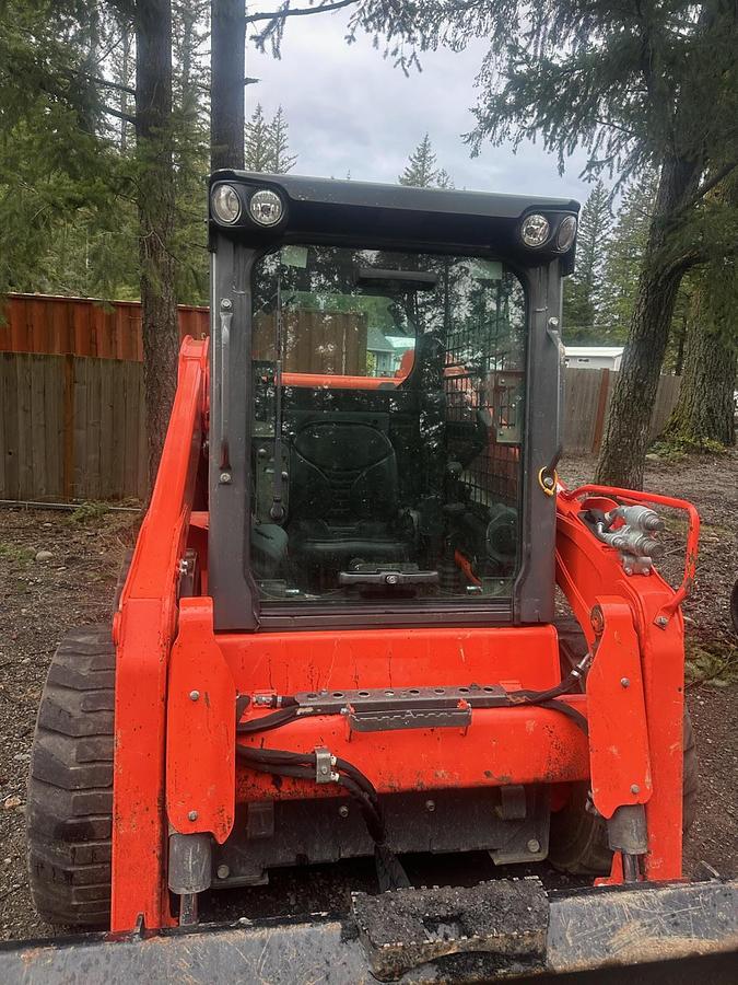 Used 2022 Kubota SSV 75 Skid Steer