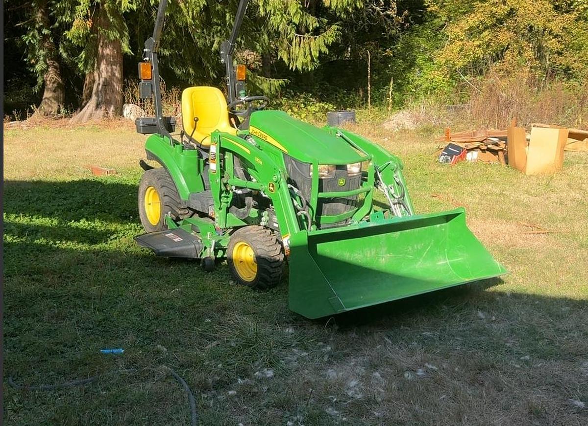 Used 2023 John Deere 1023E Compact Tractor