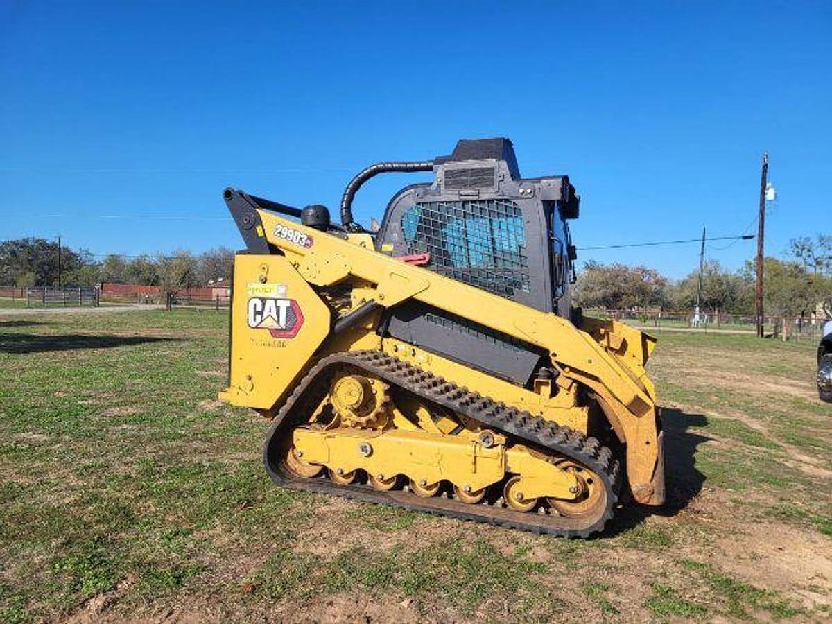 Used 2019 Caterpillar 299 D3XE