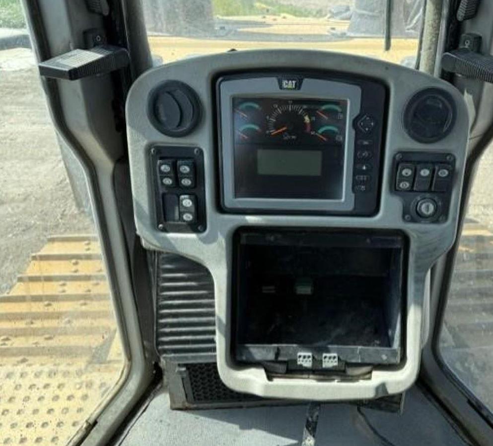 Used 2013 Caterpillar D6T XW Crawler Dozer