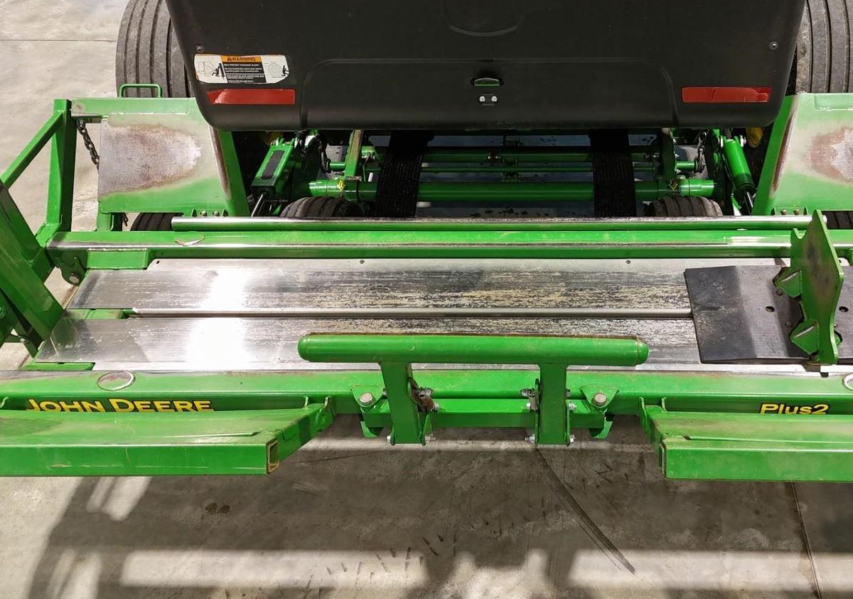 Used 2018 John Deere 560R Round Baler