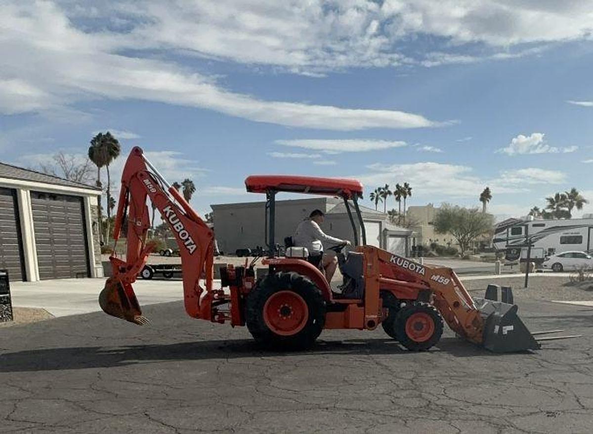 Used 2013 Kubota M59 Tractor