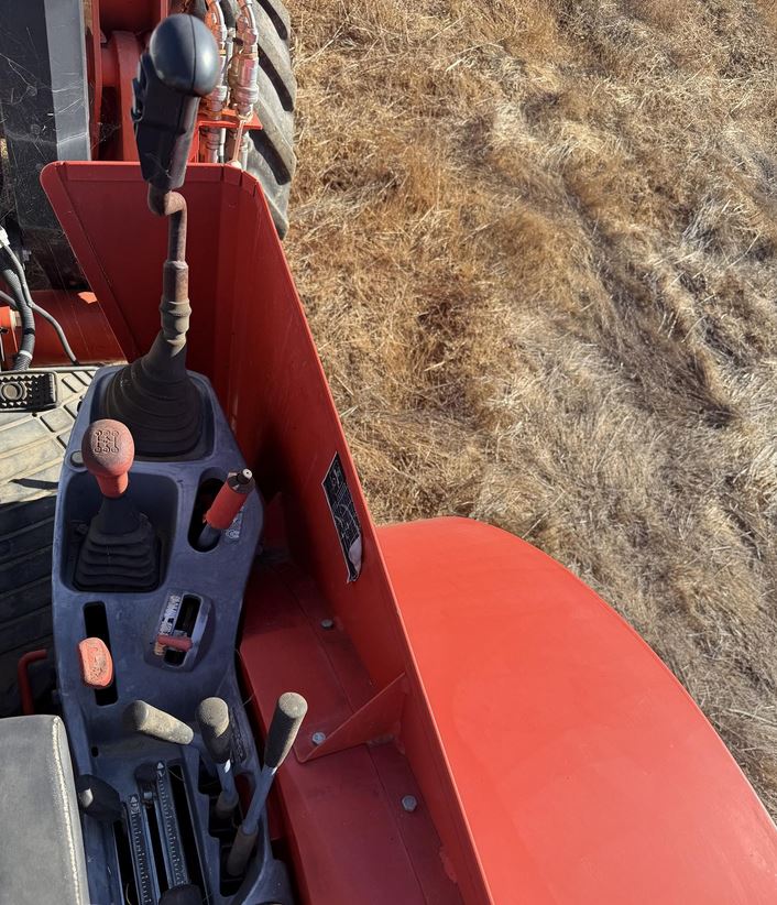 Used 2018 KUBOTA M5-111D Tractor