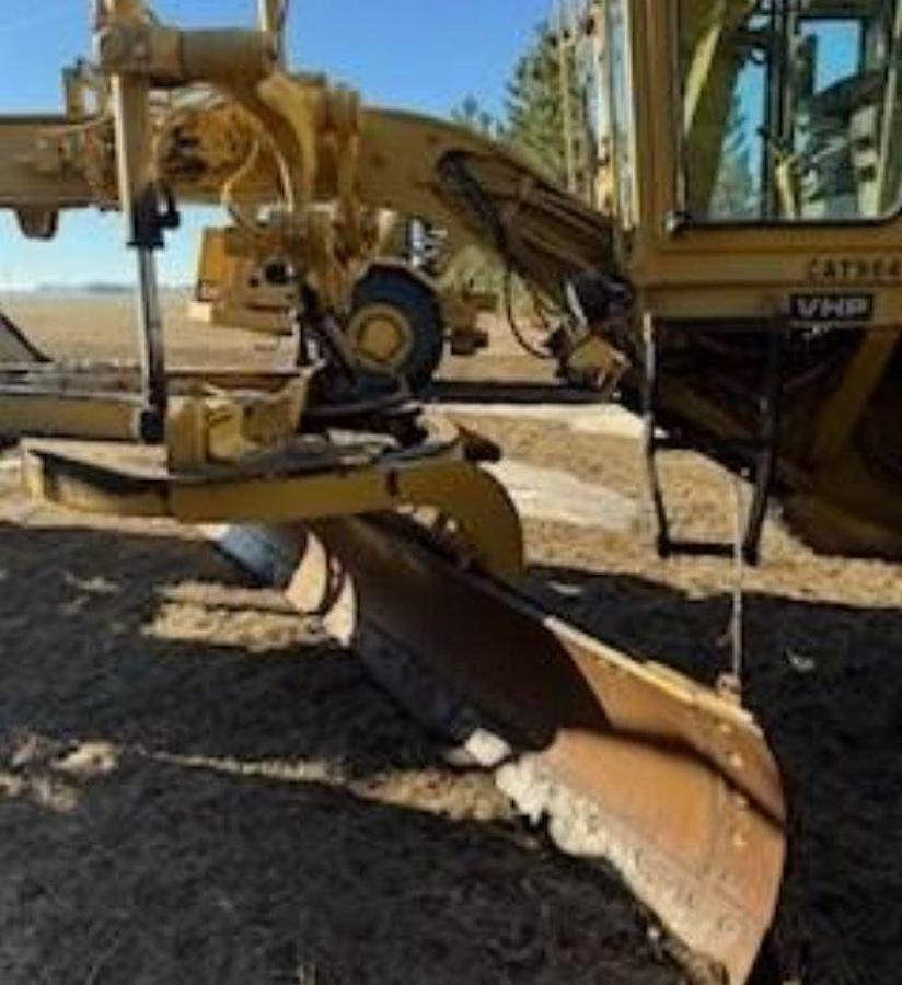 Used 1995 CATERPILLAR 140G