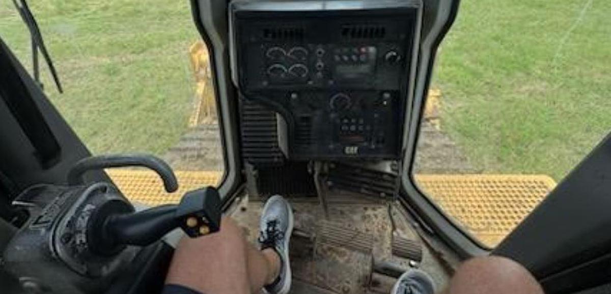 Used 2005 Caterpillar D6R XL LI