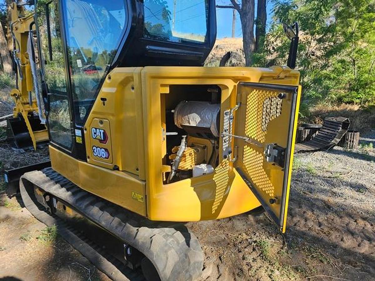Used 2020 Caterpillar 306
