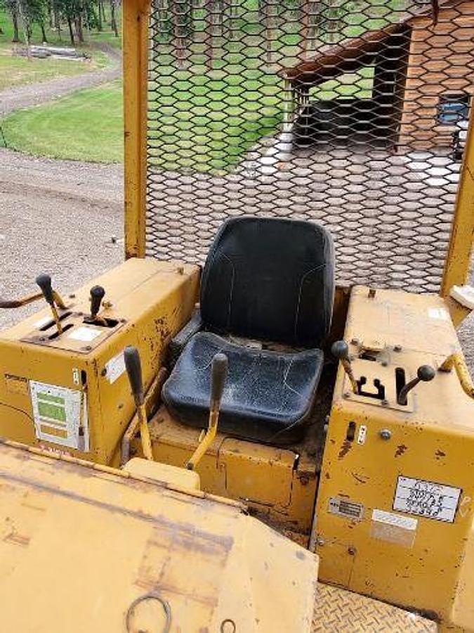 Used 1980s KOMATSU D31A-17