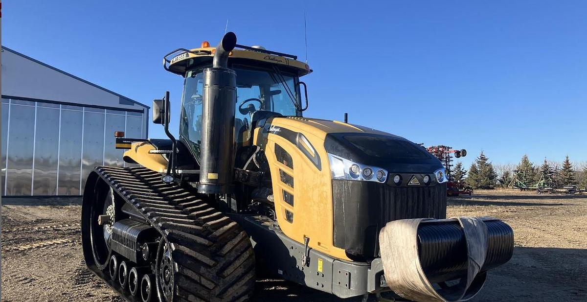 Used 2016 Challenger MT855E