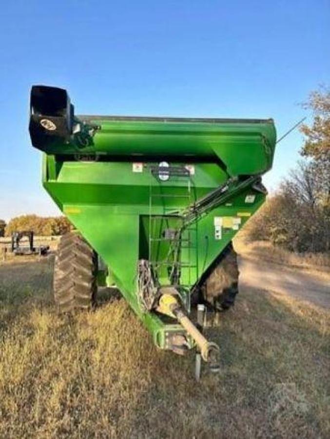 Used 2004 J and M 875-18