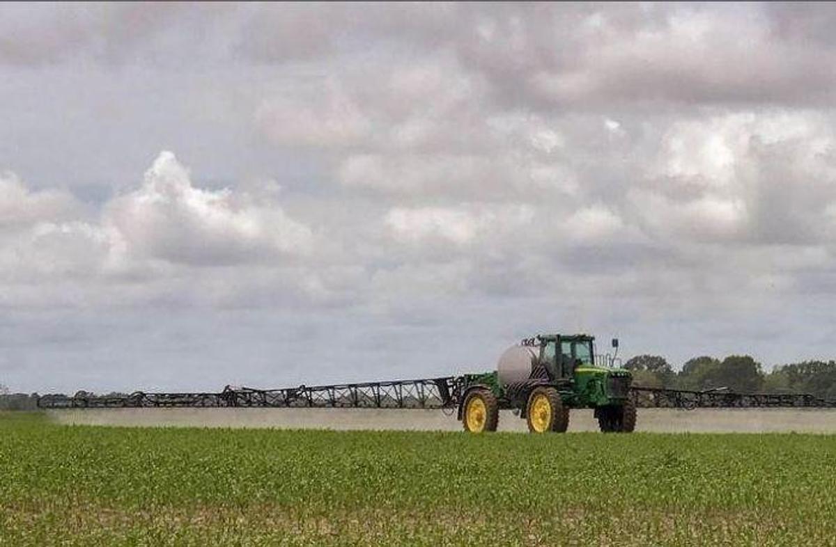 Used 2006 JOHN DEERE 4920