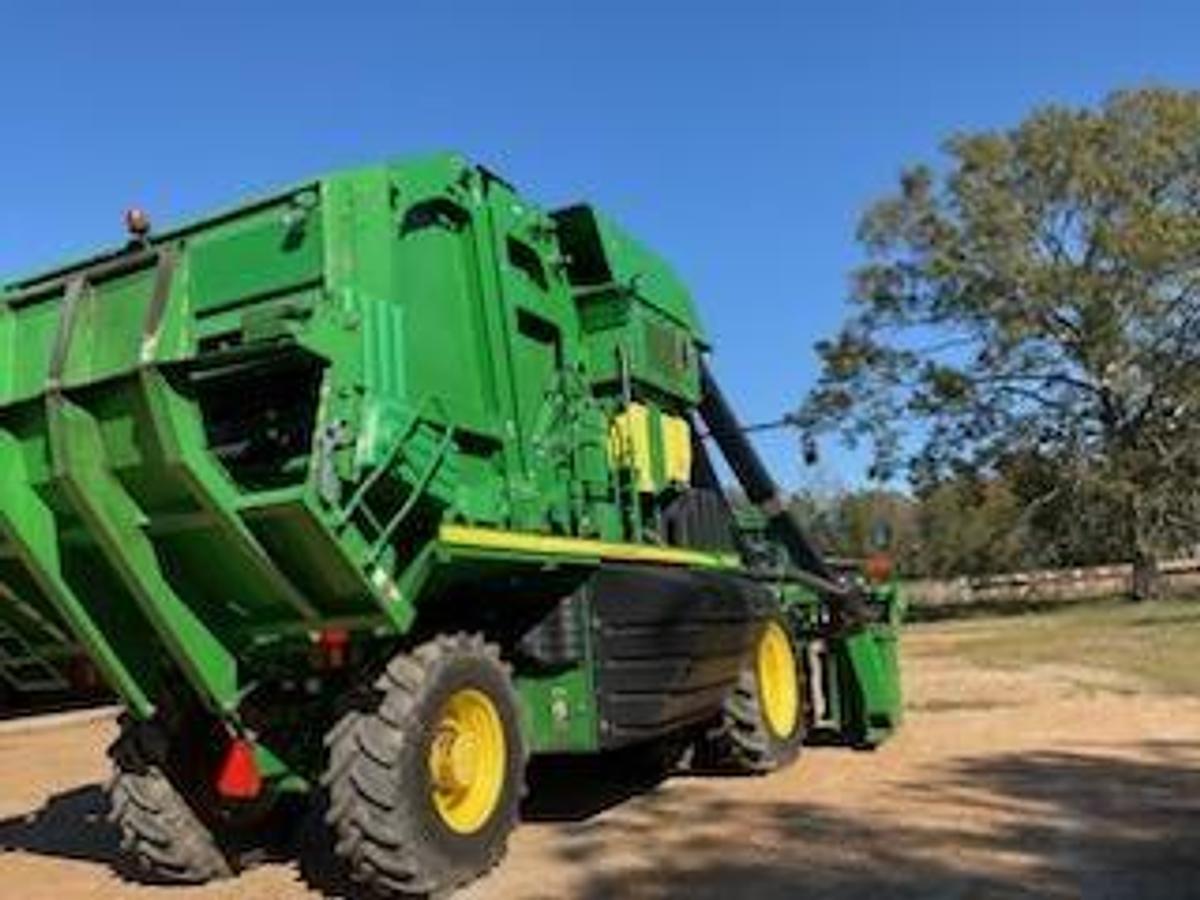 Used 2019 JOHN DEERE CP690 Cotton Picker
