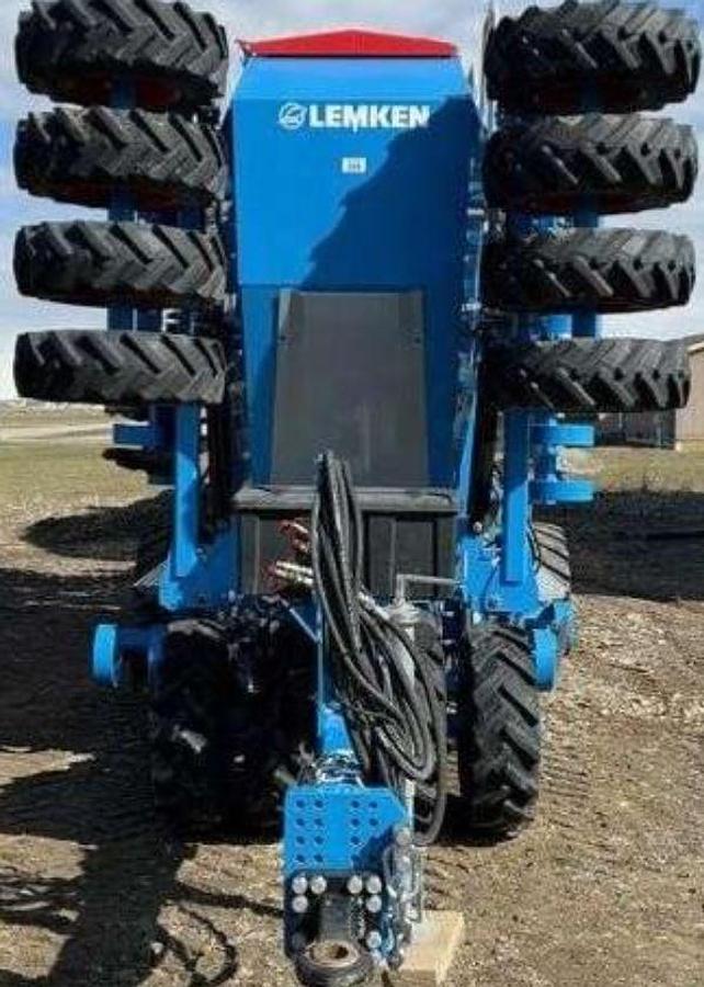 Used 2023 LEMKEN SOLITAIR DT/600